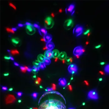 Disko Bumbu, Gaismas, Nakts Apgaismojums, 6W Rotējošas LED Daudzkrāsu Kristāla Strobe Spuldzes Posmā Lampas Dzimšanas diena Bārs Puse Jauno Gadu Dekori