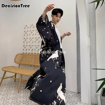 Ir 2021. kimono, japāņu kimono mujer vīriešiem haori jaciņa ziedu drukāt zaudēt yukata mētelis japāņu streetwear kimono jaka ilgi drēbes
